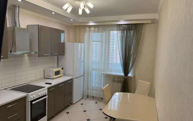 Квартира Двухкомнатная на Улице Хрустальная 44 к6