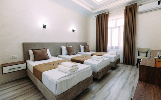 Yurt Hotel