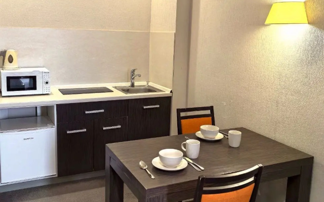 Апартаменты с Балконом №425