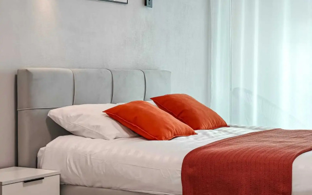 Квартира студия на Немировича-Данченко 143/2