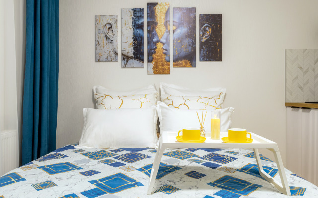 Квартира SunSet Героев Донбасса 11