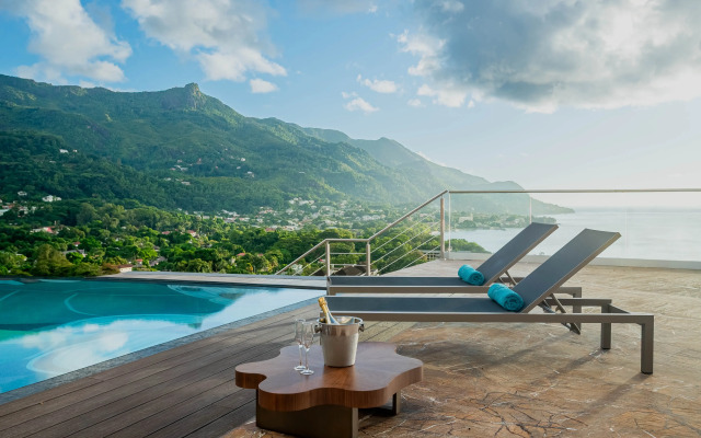 Gardens Hill Resort & Spa Resort