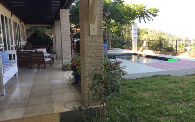 Naomis Villa