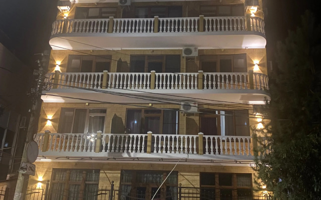 Laguna Family Hotel