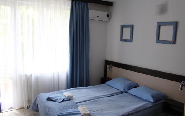 Lilia 2 Hotel
