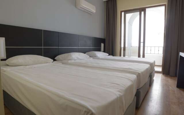 InnAntalia Hotel