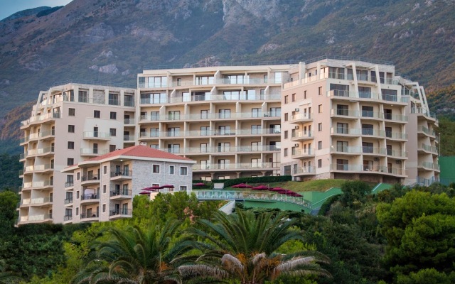 ApartHotel Belvedere Residence