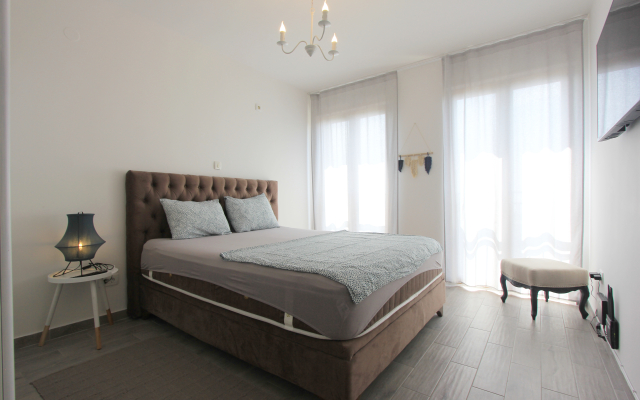 Romantic sea View Apartment in Petrovac Apartments