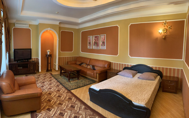 Na Dvoryanskoj Hotel