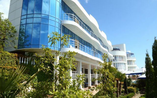 Mazhestik Hotel