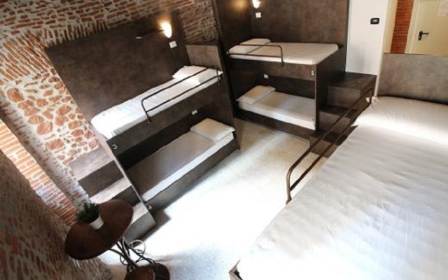 Хостел New Generation Hostel Rome Center