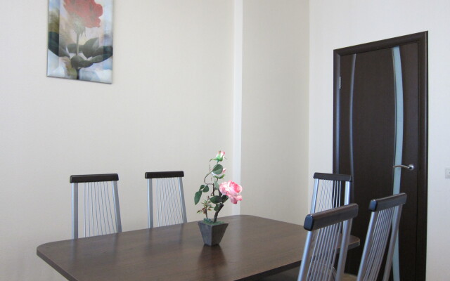 Kvartira Tut Apartments