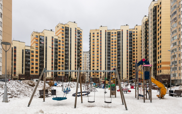 Dvukhkomnatnaya Na Borisa Pasternaka Flat