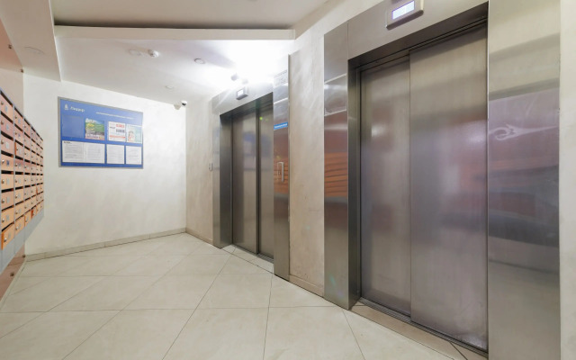Sutki Rent Na Srednerogatskoy Apartment