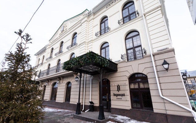 Pokrovskiy Hotel