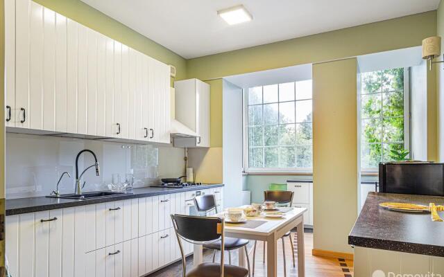 5-komnatnye HomeApart pr-t Nezavisimosti, 13 Apartments