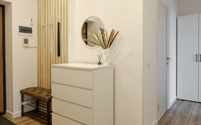 RentPlaza v tsentre na 21 etazhe na Bolshakova Apartments