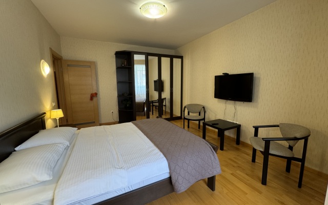 Komfort U Verkhnego Ozera Apartments