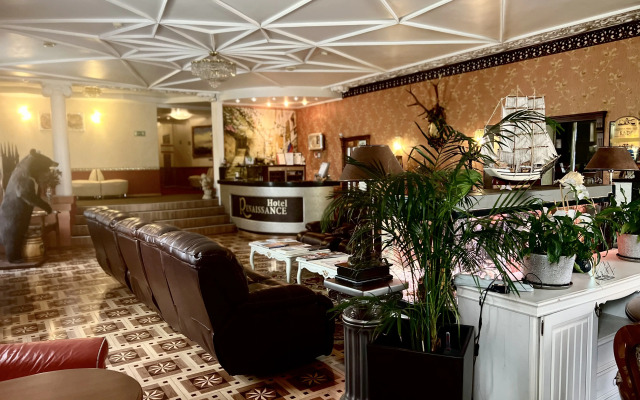 Renessans Hotel