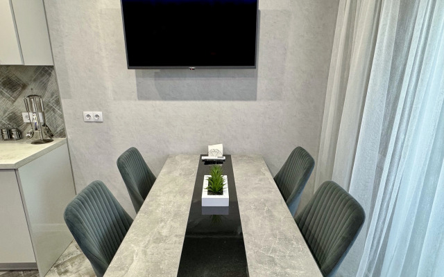 U Morya na ulitse Grizodubovoy 1 Apartments