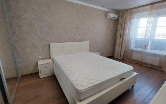 Svetlaya dvukhkomnatnaya Flat