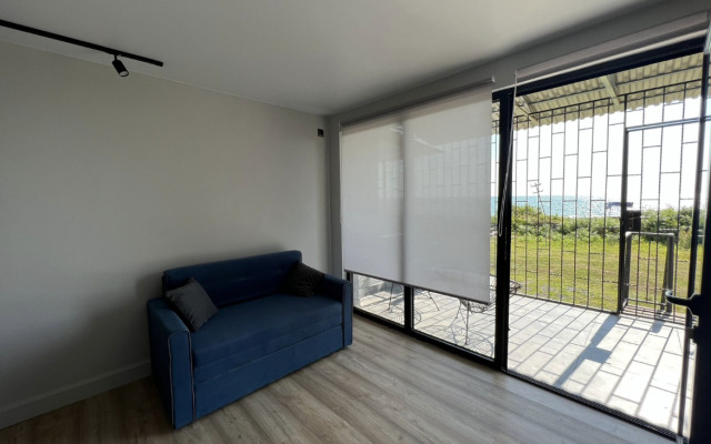 Na Beregu Morya Apartments