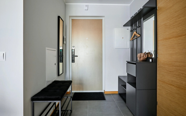Grey Flat