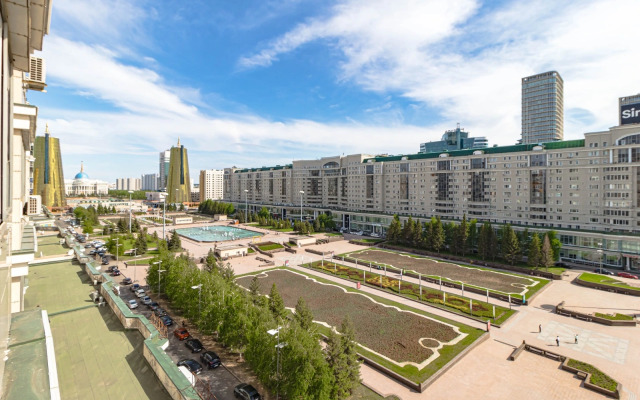 Idealnye Dlya Bolshoy Kompanii V Tsentre Apartments