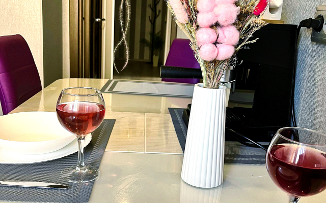 Апартаменты Stay Home на Восточно-Кругликовской