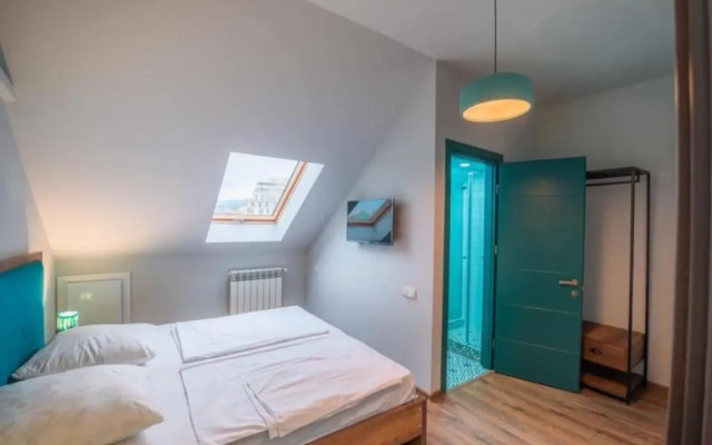 Rooftop Apartments at Rustaveli Avenue Mini hotel
