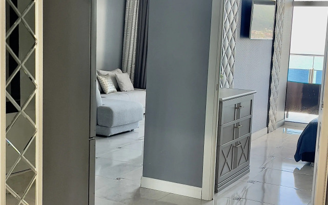 50 Ottenkov Flat