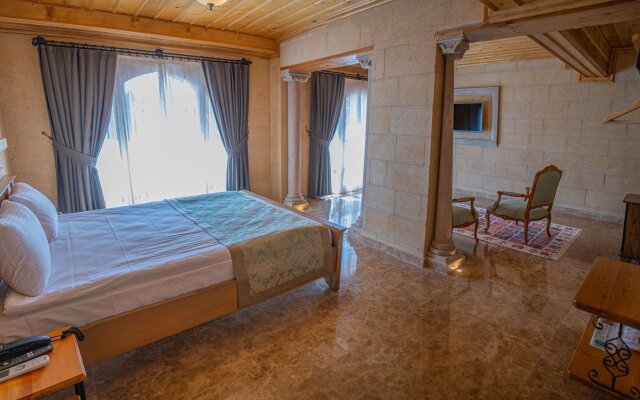 Cratus Stone Palace Hotel