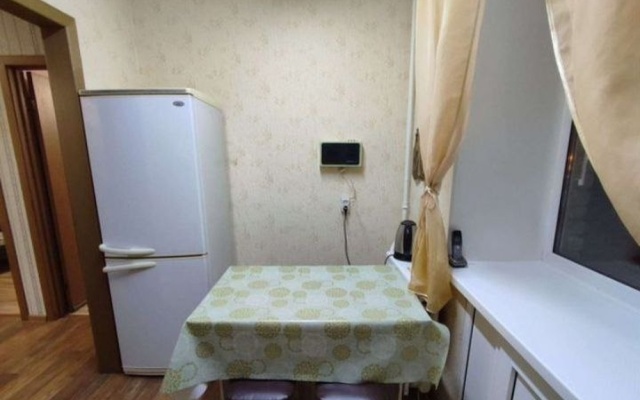 Квартира двухкомнатная Суворова 128