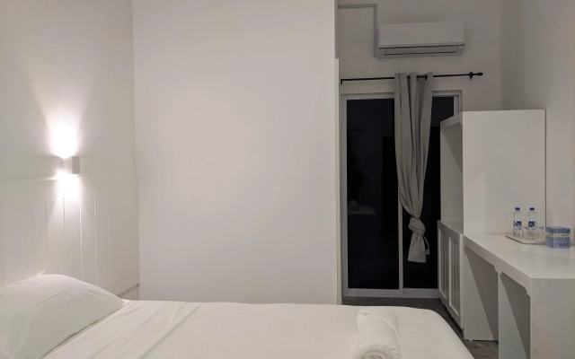 Bed&Breakfast Avi Guesthouse
