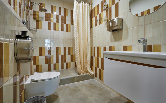 Dzen Hostel
