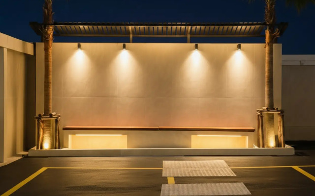 Отель UTD8 Hotel & Residence