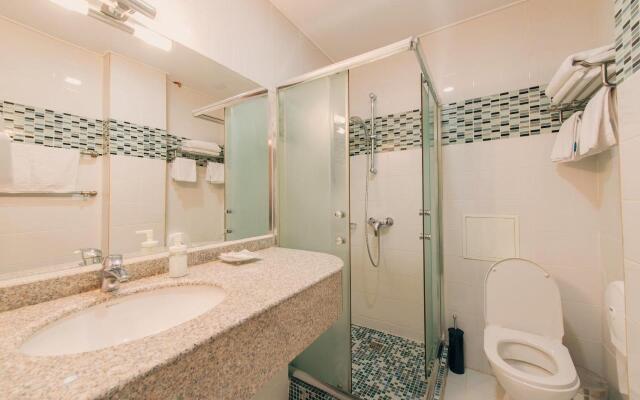Inn OZZ Astana Hotel