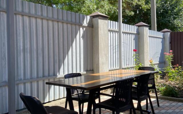 Частный дом Загородный Дом на Юце 1