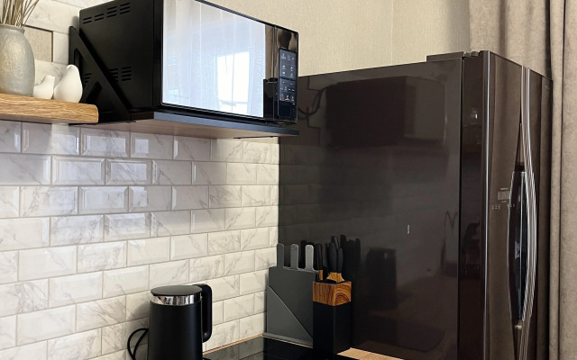 Dizajnerskaya Na Vzletke Ryadom S Torgovim Тsentrom Planeta Flat