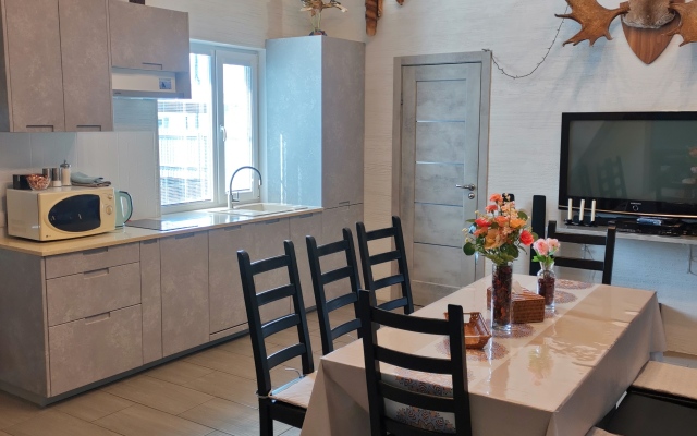 Berloga Guest House (8 person)