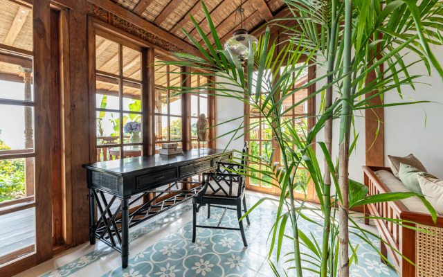 Resort Umah  Lusa Hotel