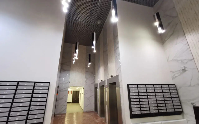 Dvukhurovnevaya Studiya V Tts Galereya 9-18 Apartments