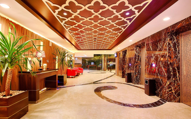 The Alana Surabaya Hotel