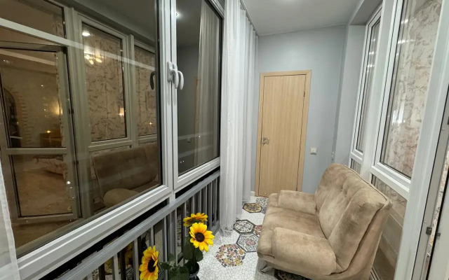 Uyutnaya ryadom s mamaevym kurganom Flat