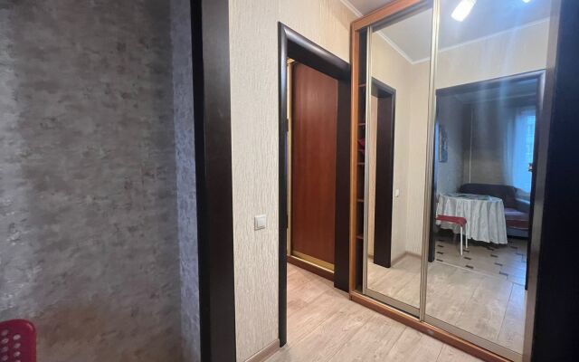 Апартаменты AlexHome Химки на 9 Мая 12а