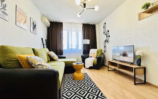 Novouzenskaya 10 A Apartments