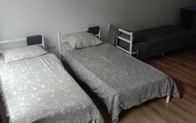 Na ulice Novovatutinskaya 2 Flat