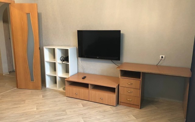 AVS Na Ulitse Adyi Lebedevoj 64 Apartments