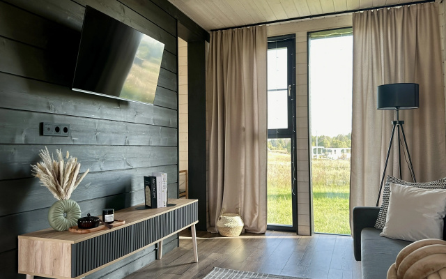 S Panoramnymi Oknami Ot Dom Sheluha Private House
