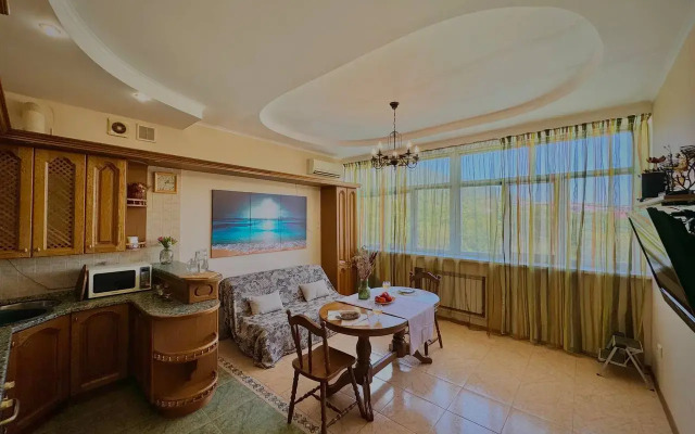 Semeyny lyuks s saunoy Flat